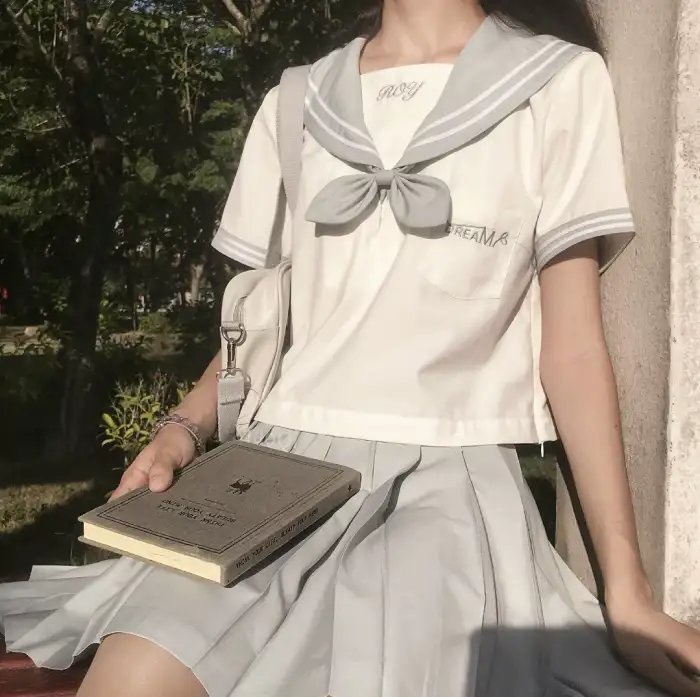 情海春光